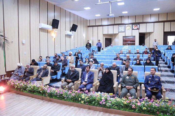 نخستین کتابوارهی «شهدای خلبان مازندران» در قائمشهر برگزار شد