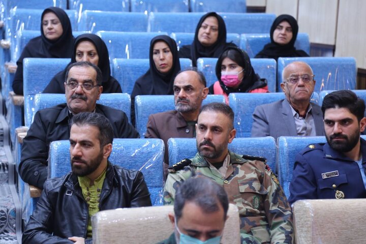 نخستین کتابوارهی «شهدای خلبان مازندران» در قائمشهر برگزار شد