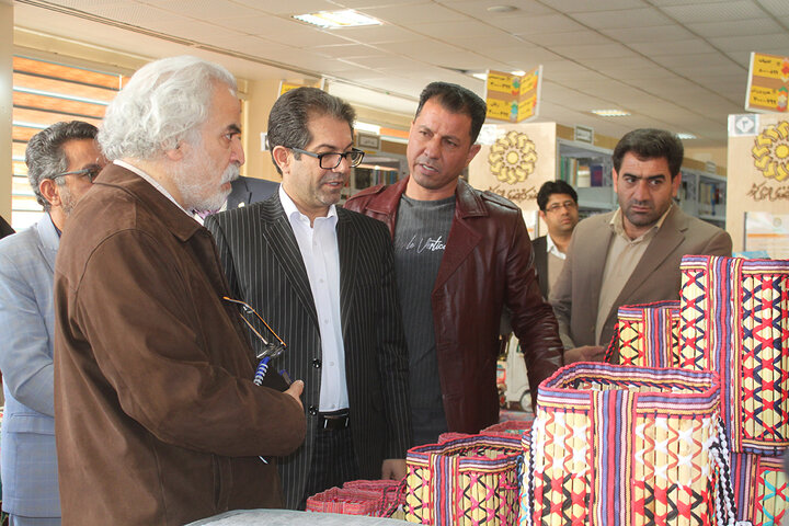 تعریف مفهوم «خدمت» با توجه به زیستبوم فرهنگی و اجتماعی جامعه خدمتگیر