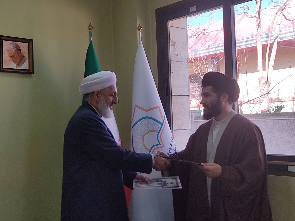 امضای تفاهم نامه همکاری بین کتابخانه های عمومی و ستاد هماهنگی کانون های فرهنگی هنری مساجد استان گلستان