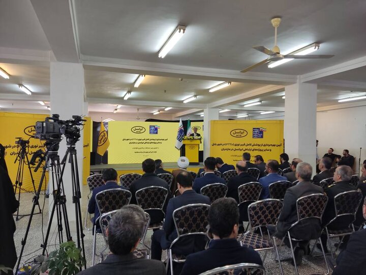 وزیر ارتباطات از کتابخانه آیتالله روحانی بابل بازدید کرد