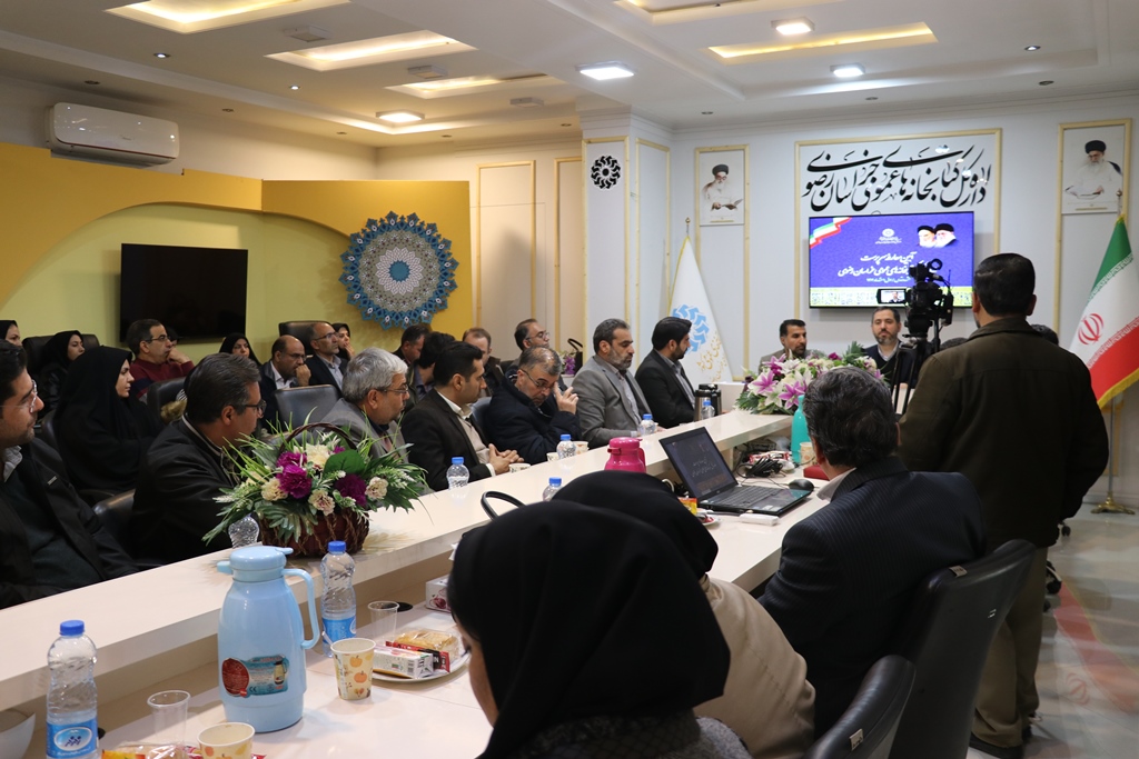 کتابخانههای عمومی از پایههای موثر در فرهنگسازی جامعه هستند