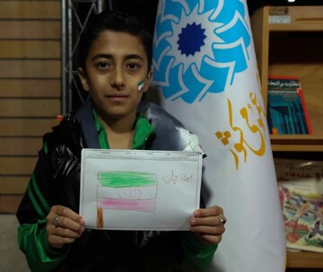 غرفه اداره کل کتابخانه های عمومی استان قم در حاشیه جشن خانوادگی «ایرانِ جان»