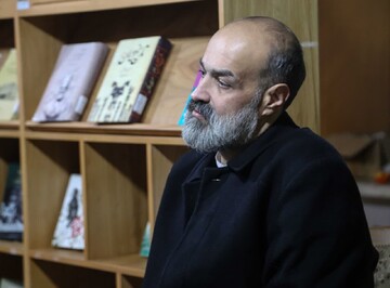 غرفه اداره کل کتابخانه های عمومی استان قم در حاشیه جشن خانوادگی «ایرانِ جان»