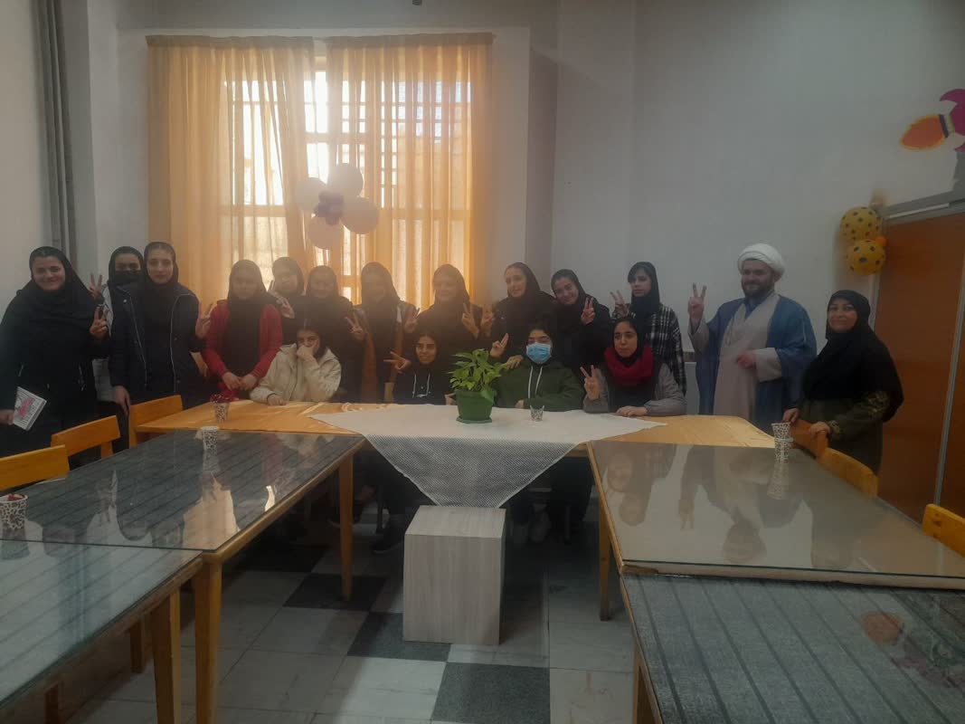 رأی اولیها با عمل به مسئولیت سیاسی و اجتماعی خود، جهان را متحیر خواهند ساخت