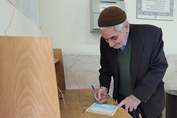 مشارکت پرشور مردم در انتخابات با حضور در کتابخانه های عمومی استان کرمانشاه