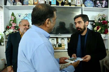 دیدار دبیرکل نهاد با خانواده شهید مدافع حرم مرتضی بصیری‌پور
