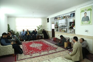 دیدار دبیرکل نهاد با خانواده شهید مدافع حرم مرتضی بصیری‌پور