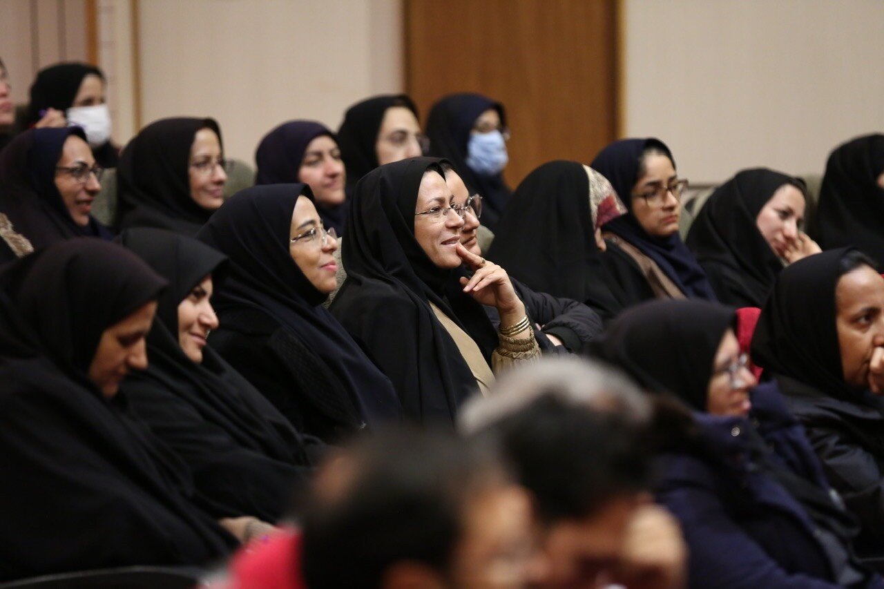 افتتاح اولین کتابخانه تمامالکترونیک در تهران همزمان با بیستمین سالروز تأسیس نهاد