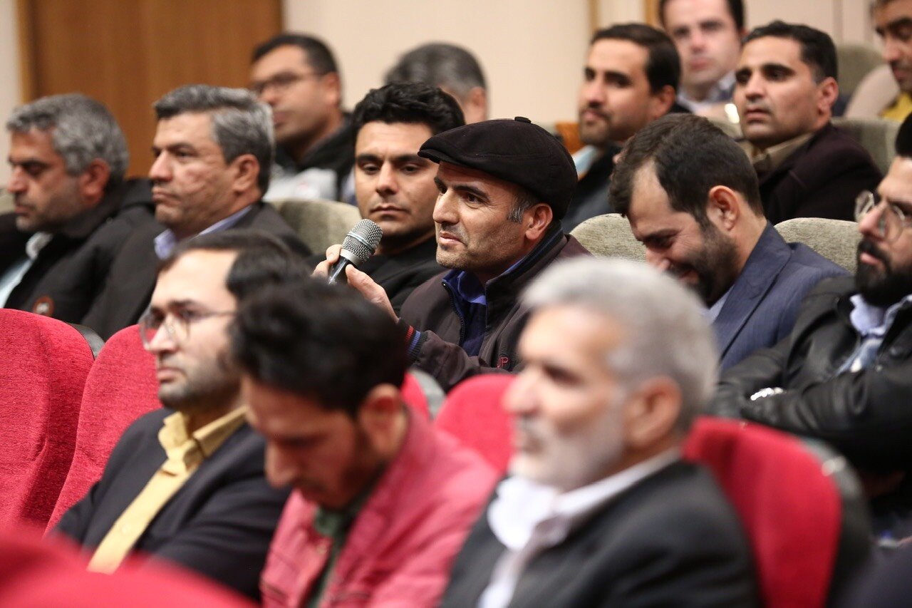 افتتاح اولین کتابخانه تمامالکترونیک در تهران همزمان با بیستمین سالروز تأسیس نهاد