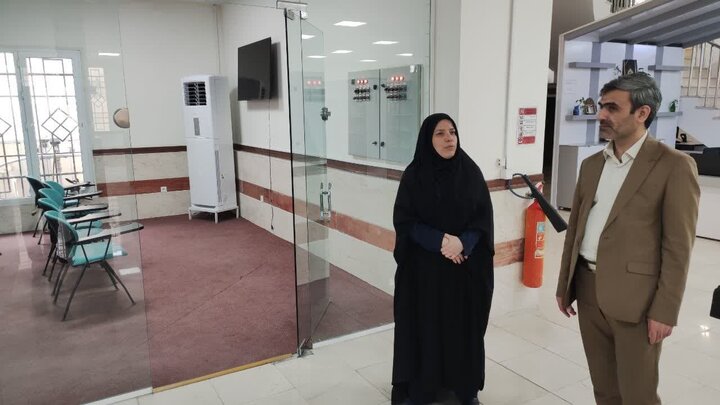 طرح کتابخانه گردی در کتابخانه مرکزی قم اجرا شد