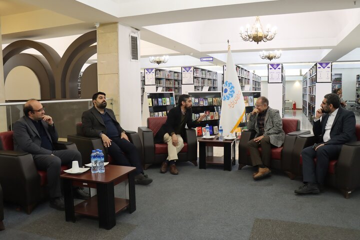 نیاز به تعریف اقدامات مشترک میان نهاد کتابخانههای عمومی کشور و شهرداریها برای ترویج کتابخوانی