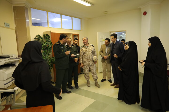 حضور جمعی از معاونین سپاه شهدا استان در کتابخانه مرکزی ارومیه