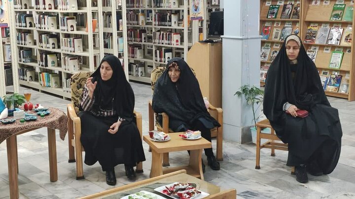 نشست کتابخوان «روز شهید» برگزار شد