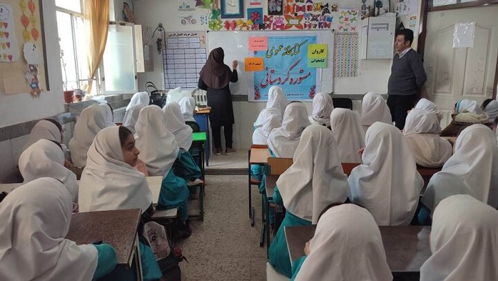 دومین کاروان کتابخوانی عازم روستای کهریزه محمودآباد شد