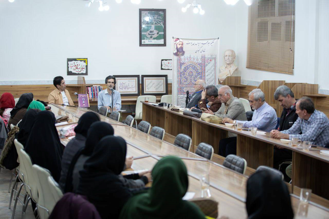 برنامههای متنوع فرهنگی در کتابخانههای عمومی خراسان رضوی برگزار شد