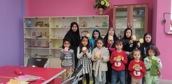 کلاسهای متنوع فرهنگی و آموزشی در کتابخانه شهید بهشتی آشخانه برگزار میشود