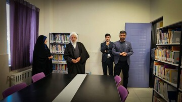 بازدید رئیس کمیسیون فرهنگی مجلس شورای اسلامی از کتابخانه علامه شیخ عبدالکریم زنجانی