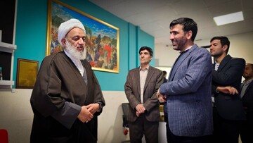 بازدید رئیس کمیسیون فرهنگی مجلس شورای اسلامی از کتابخانه علامه شیخ عبدالکریم زنجانی