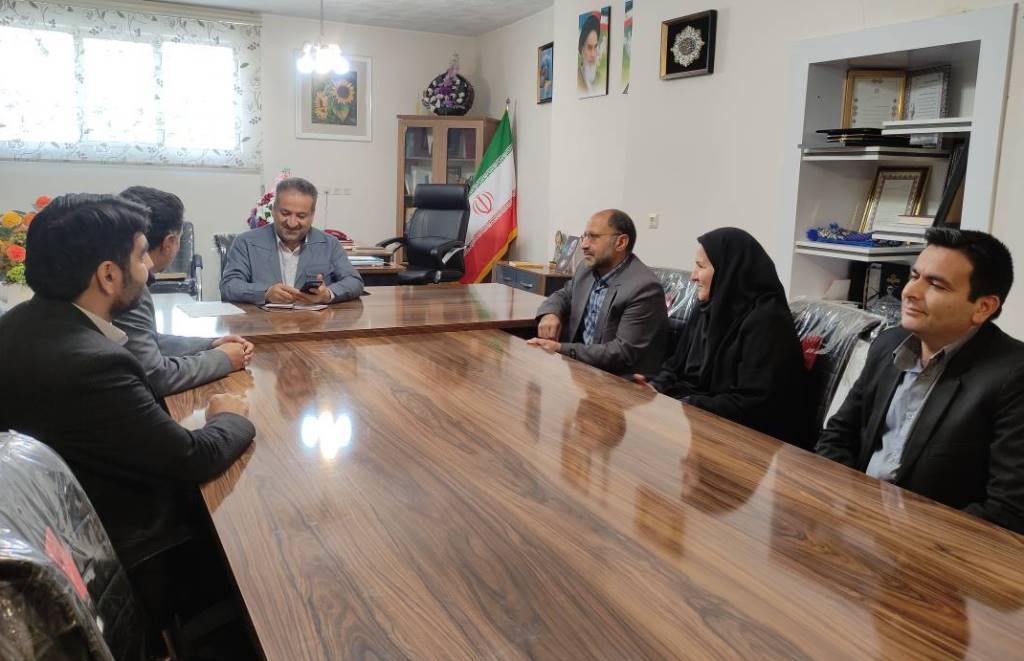 حامی کتابداران، کتابخانههای عمومی و اصلاح قانون تأسیس نهاد خواهیم بود