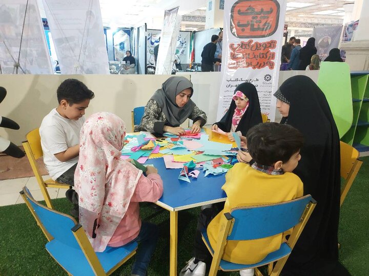 غرفه ادارهکل کتابخانههای عمومی تهران در نمایشگاه بینالمللی قرآن به کارخود پایان داد