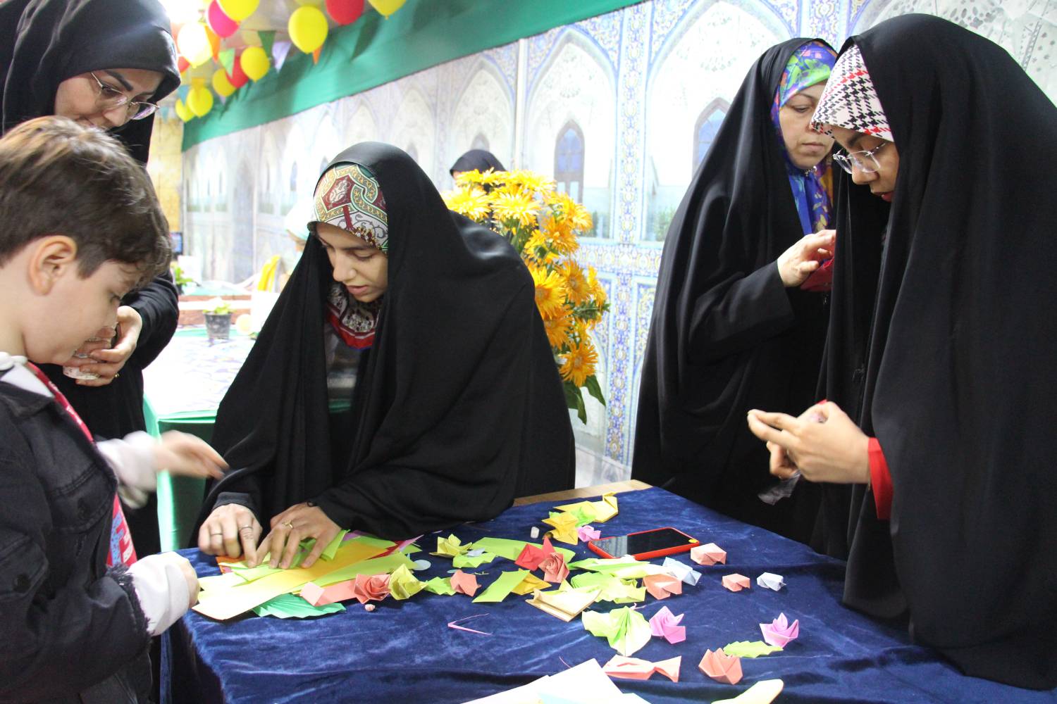 راه اندازی غرفه و ارائه خدمات فرهنگی در نمایشگاه قرآن و عترت به مناسبت ماه مبارک رمضان