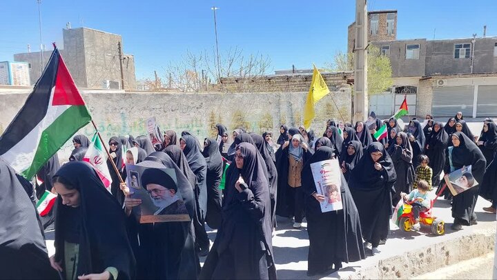 نشست های فرهنگی کتابخانه های عمومی استان قم به مناسبت روز قدس