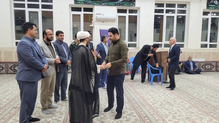 شب شعر «چکامهی رمضان» ویژهی بهار قرآن در مساجد منتخب مازندران برگزار شد