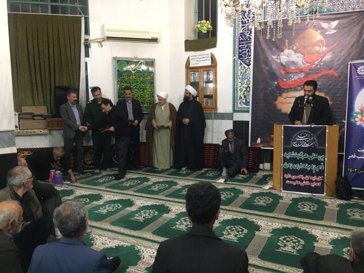 شب شعر «چکامهی رمضان» ویژهی بهار قرآن در مساجد منتخب مازندران برگزار شد