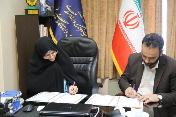 تفاهمنامهی همکاری ادارات کل کتابخانههای عمومی و فرهنگوارشاد اسلامی مازندران امضا شد