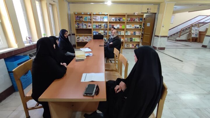 بازدید فصلی کارشناسان از کتابخانه های عمومی استان آغاز شد