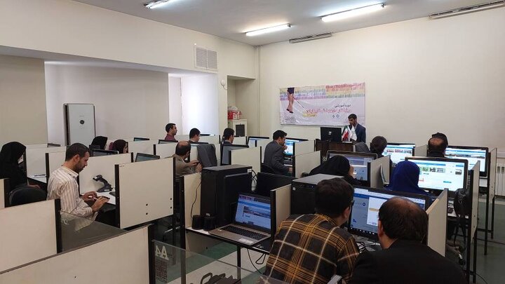 دوره آموزشی کتابداران بخش نابینایان کتابخانههای عمومی آغاز شد