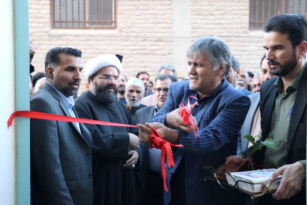 حال خوب مردم از مسیر کتابخانههای عمومی میگذرد