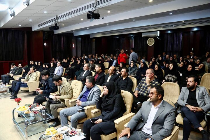 کتابدار، نیرویی خلاق و طراح است که محتوای فرهنگی تولید میکند