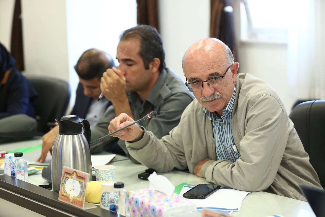 از نشست با کتابداران تا دیدار با مسئولان برای کاهش شهرهای فاقدکتابخانه