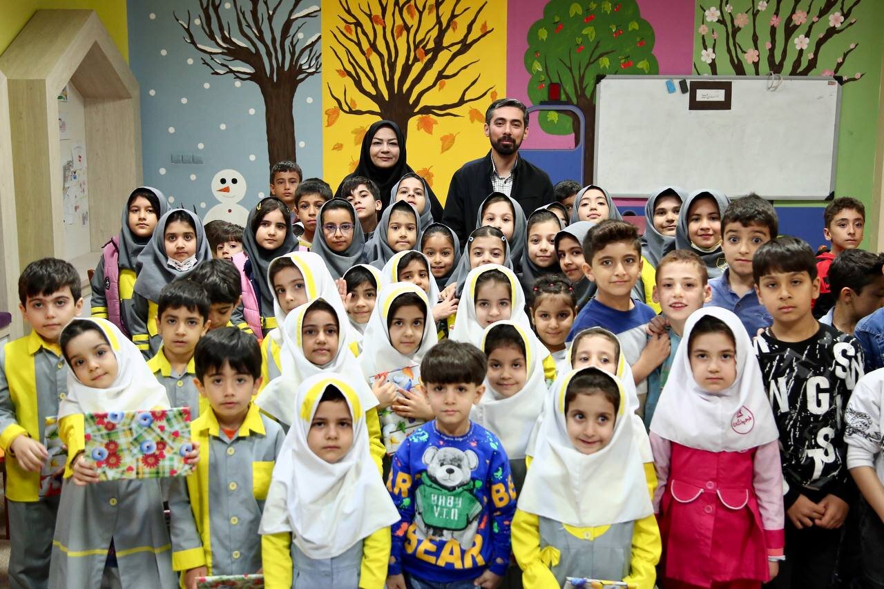 از نشست با کتابداران تا دیدار با مسئولان برای کاهش شهرهای فاقدکتابخانه