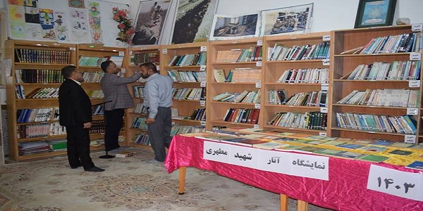 بازدید مدیرکل کتابخانههای عمومی کهگیلویه و بویراحمد از کتابخانه مشارکتی زندان دهدشت