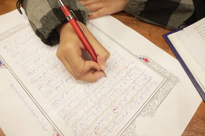 دومین دوره طرح سراسری «کتابت قرآن کریم» در آذربایجان شرقی برگزار شد