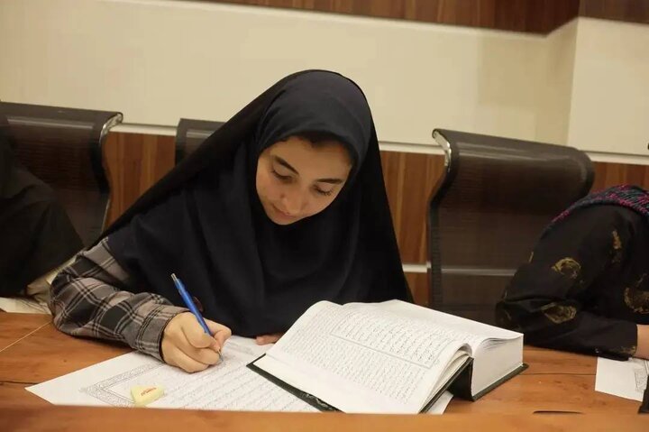 دومین دوره طرح سراسری «کتابت قرآن کریم» در آذربایجان شرقی برگزار شد