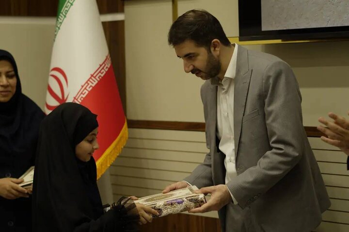 دومین دوره طرح سراسری «کتابت قرآن کریم» در آذربایجان شرقی برگزار شد