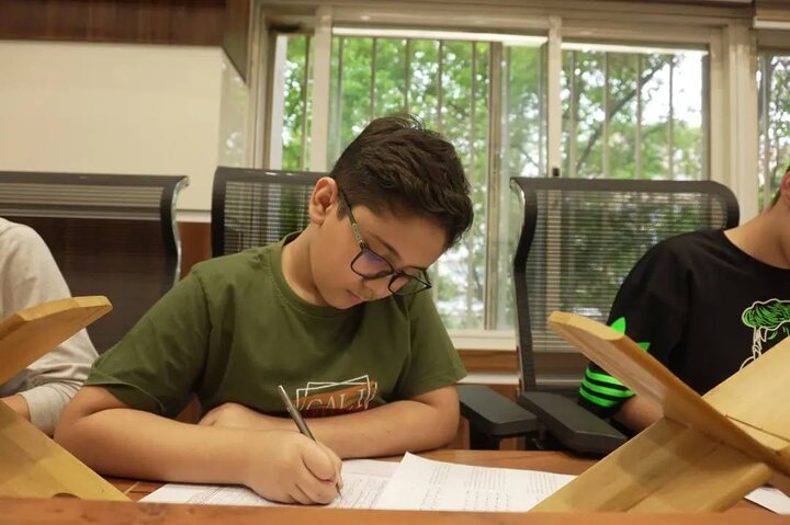 دومین دوره طرح سراسری «کتابت قرآن کریم» در آذربایجان شرقی برگزار شد