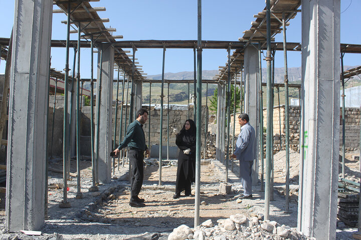 بازدید مدیرکل کتابخانه های عمومی ایلام از کتابخانه های عمومی درهشهر