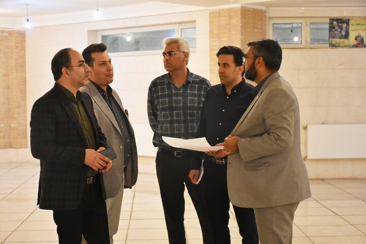 بازدید مدیرانکل نهاد از آخرین مراحل بازسازی کتابخانه شهید آیت الله دستغیب