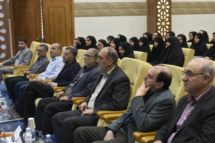 اهتمام جدی نهاد کتابخانه های عمومی کشور برای حمایت از آثار حوزه ادبیات پایداری