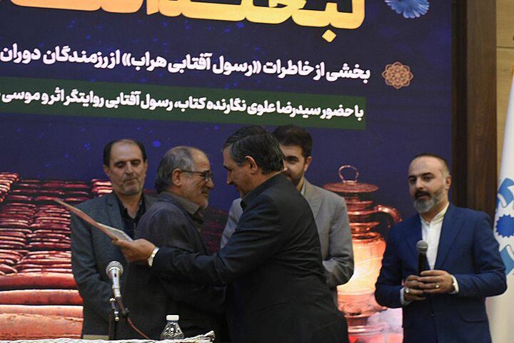 اهتمام جدی نهاد کتابخانه های عمومی کشور برای حمایت از آثار حوزه ادبیات پایداری