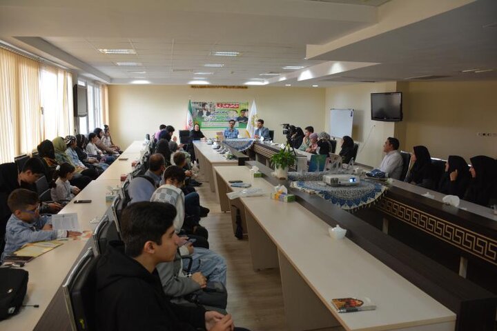 ویژه برنامه خاطره بازی برگزار شد 