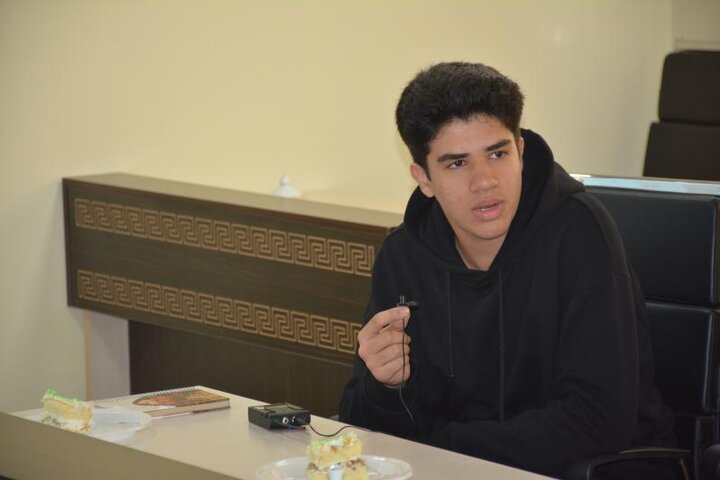 ویژه برنامه خاطره بازی برگزار شد 