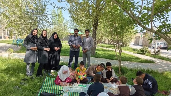 روز به یادماندنی کودکان استثنایی جاورسیان در کتابخانه ادیب الممالک