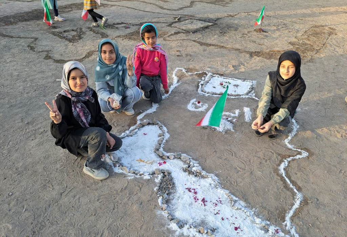 ویژه برنامه های روز معلم و روز خلیج فارس در کتابخانه های عمومی خراسان رضوی