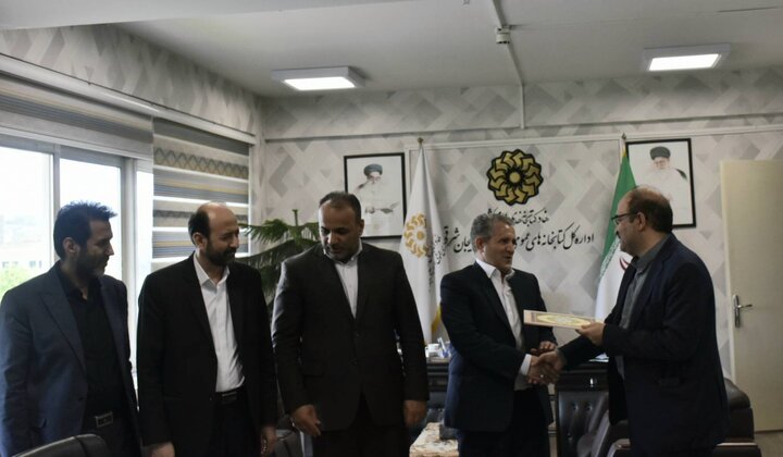 تحول ایجاد شده در بخشها و خدمات کتابخانههای عمومی شگفتانگیز و قابل تقدیر است